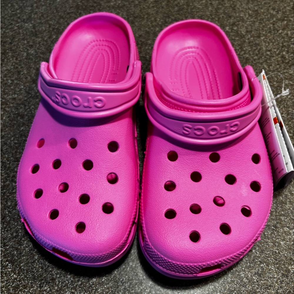 Crocs Women’s Classic Clog - Pink - New with tags
